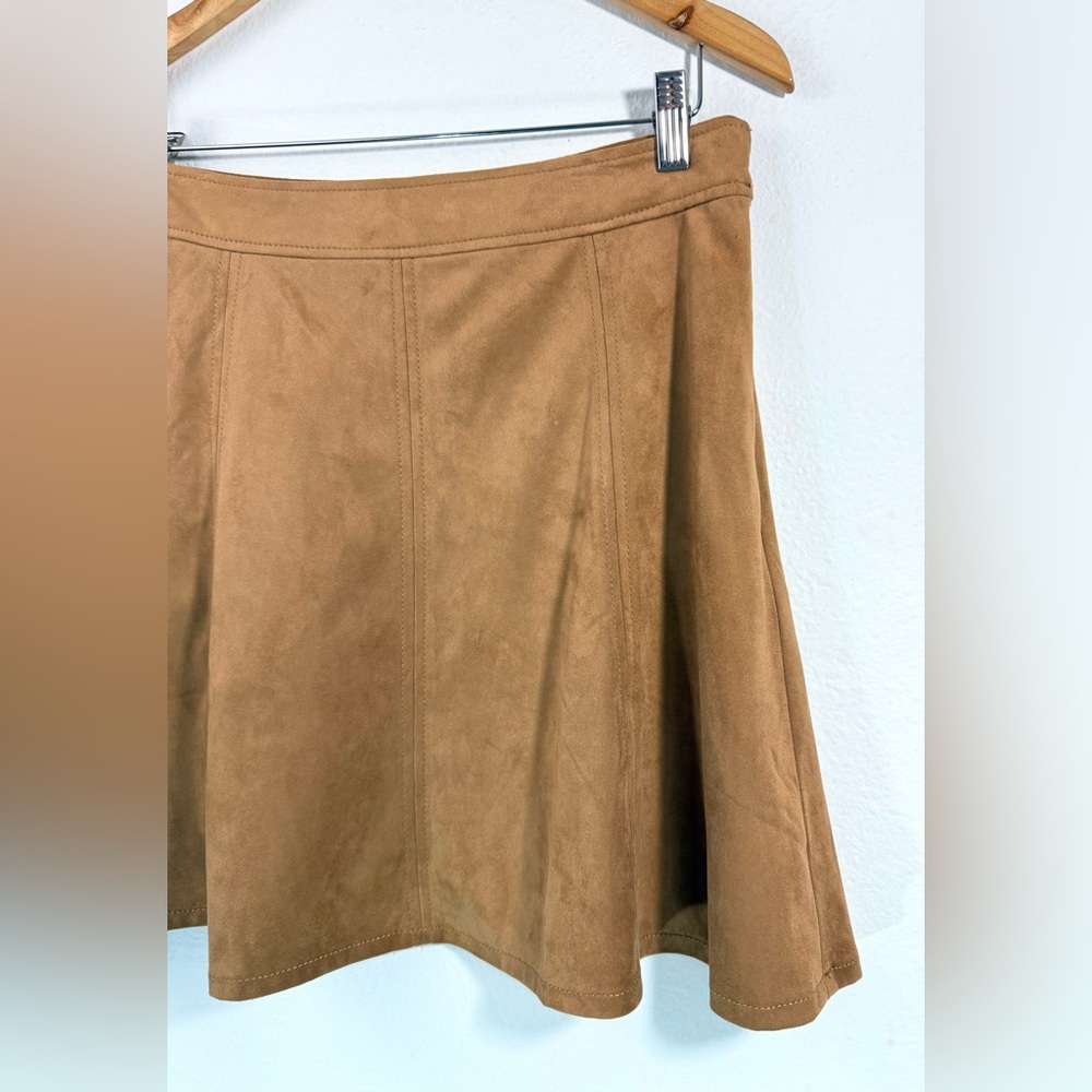 LOFT Faux Suede A-Line Mini Skirt Camel Tan Brown Size 6 NWT - Picture 5 of 9